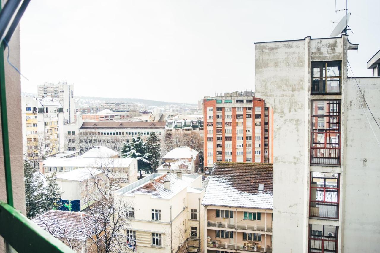 Appartamento Aparment Theatre Ni Esterno foto